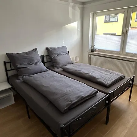 Appartement Rheinschatz 1 *